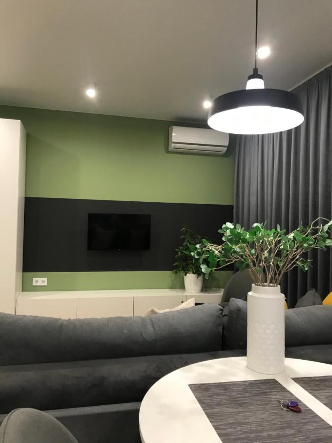 Modern Studio City Center Дуже Тепло! Netflix Khmelnytskyi Exterior photo